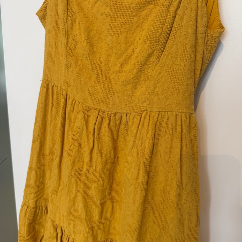 Vici Yellow Tiered Spaghetti-Strap Maxi Dress - Picture 3 of 4